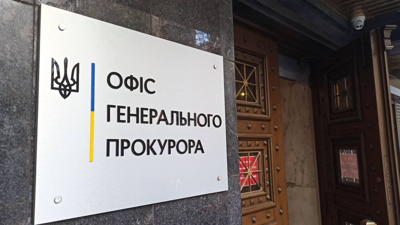 The prosecutor's office served the occupiers with a notice of suspicion