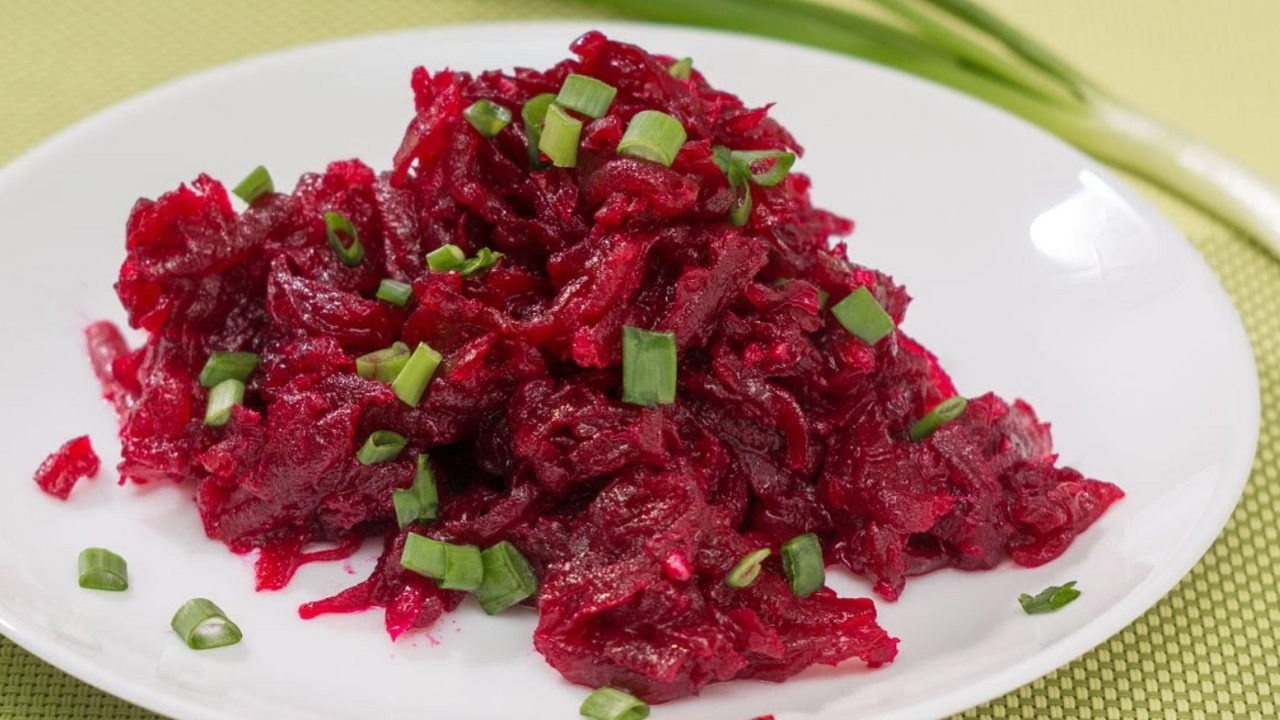 The easiest beet salad in a new way: it's made without mayonnaise
