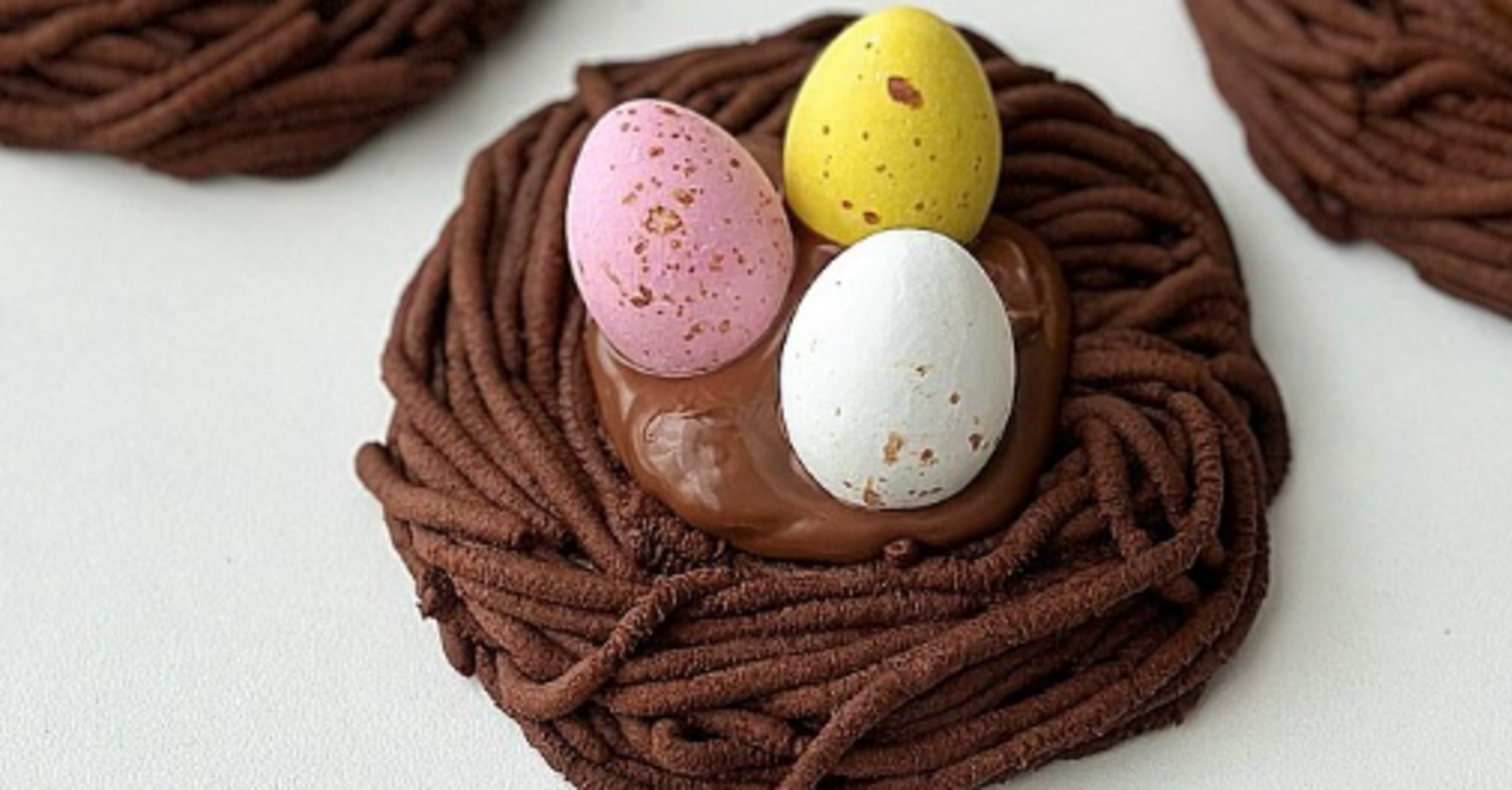 Chocolate Bird's Nest Cookies for Easter 2023: How to Make a Delicious Pastry