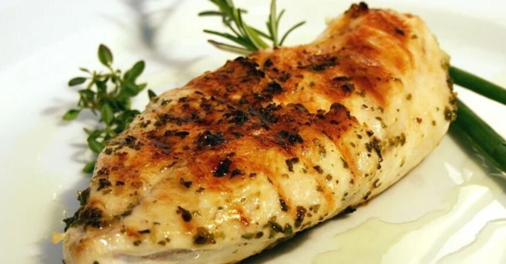 Juicy country-style meat: cooked in the oven