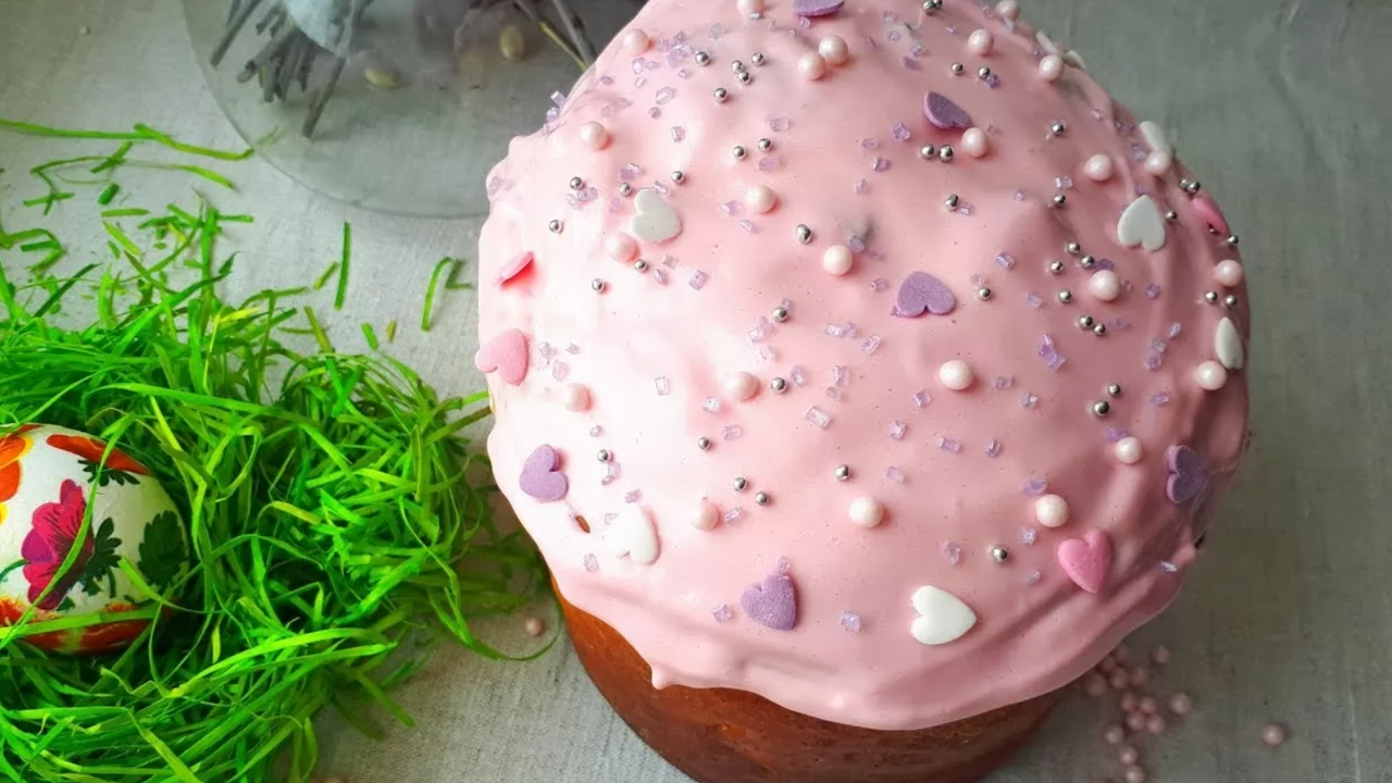 Frosting for Easter cake with agar-agar: as tender as marshmallow