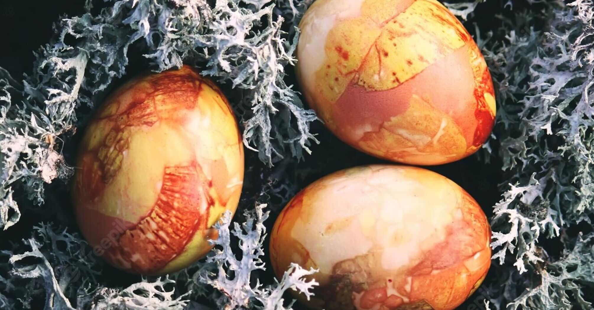 How to dye marble eggs for Easter: only natural dyes