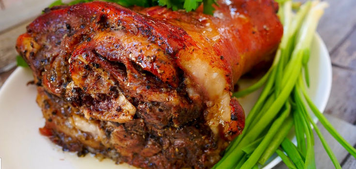 Pork knuckle roll: how to make a juicy meat snack