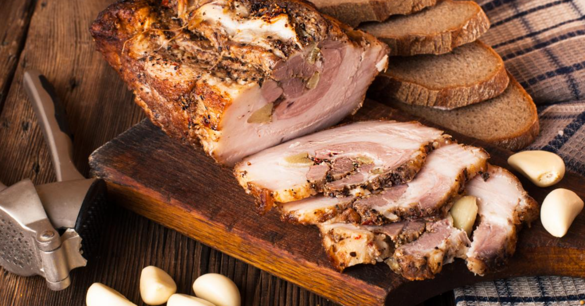 Pork belly in soy sauce: how to bake meat in the oven in a delicious way