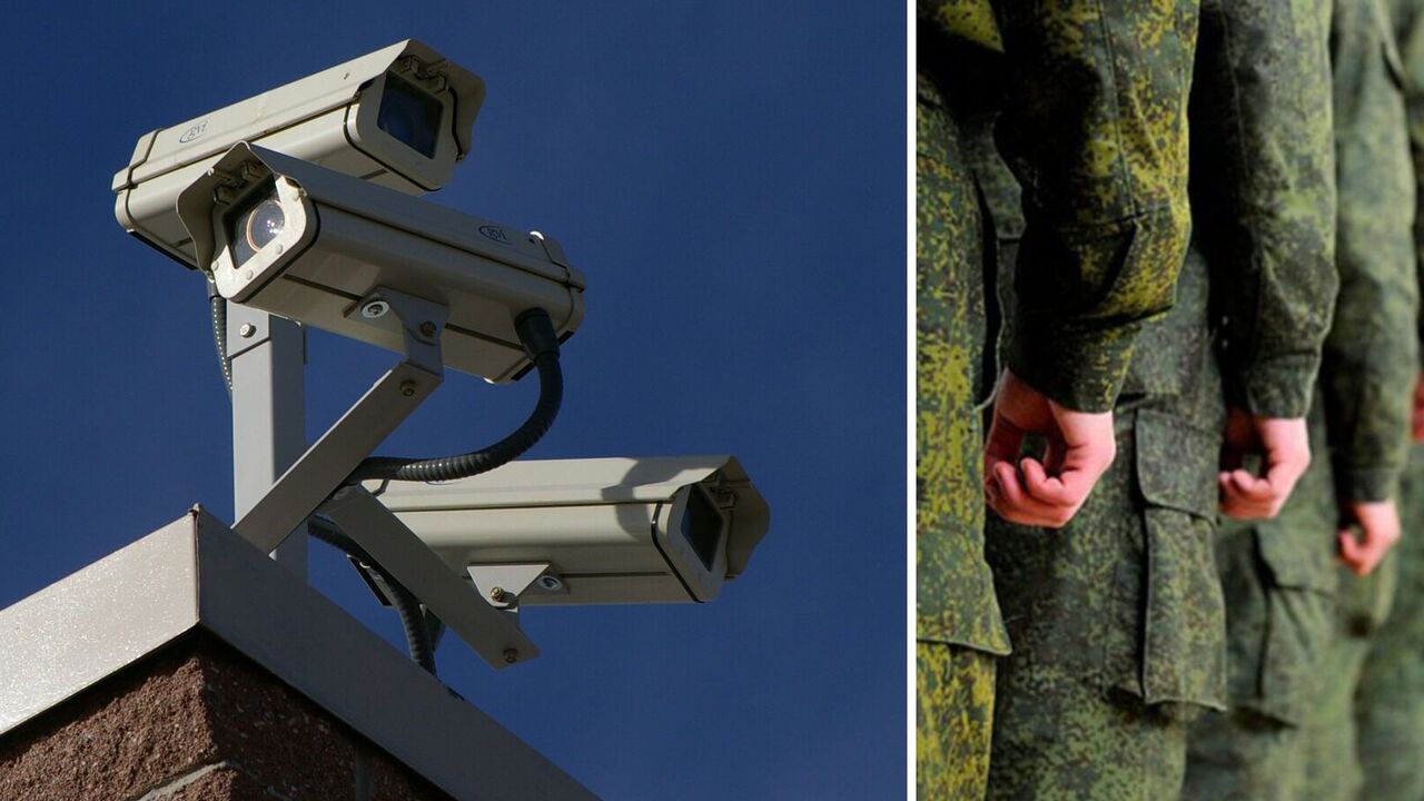 Conscripts in Moscow under the hood
