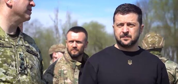 'I am honored to be here today': Zelensky arrived in Volyn and heard reports on the situation in the region. Video