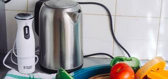 How to clean a kettle without chemicals