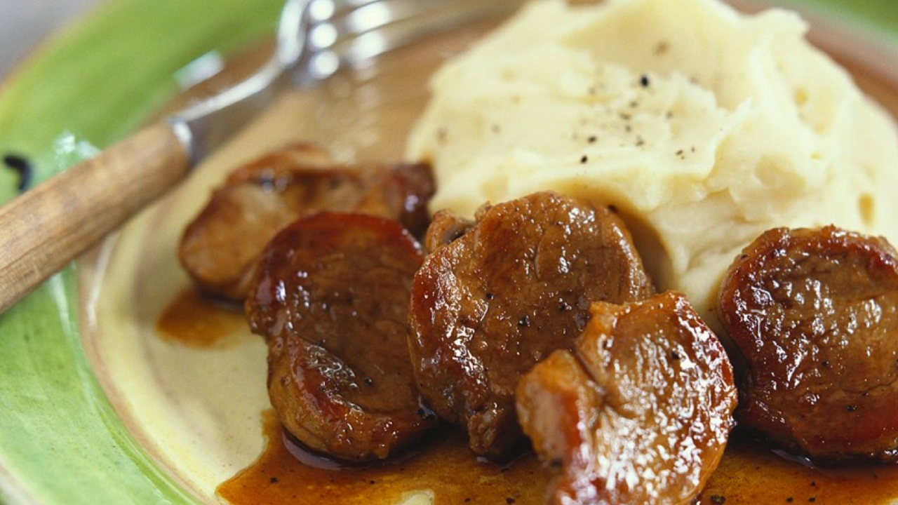 Pork goulash recipe