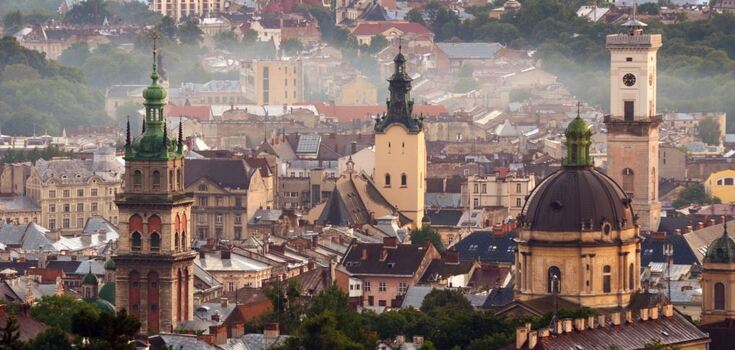 Top 5 places to visit by car in Lviv and its surroundings