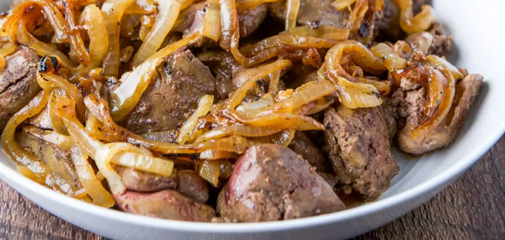How to cook soft and not bitter liver in 10 minutes: the easiest way