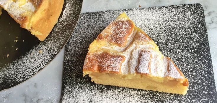 Elementary apple pie "Invisible": the dough turns out very puffy