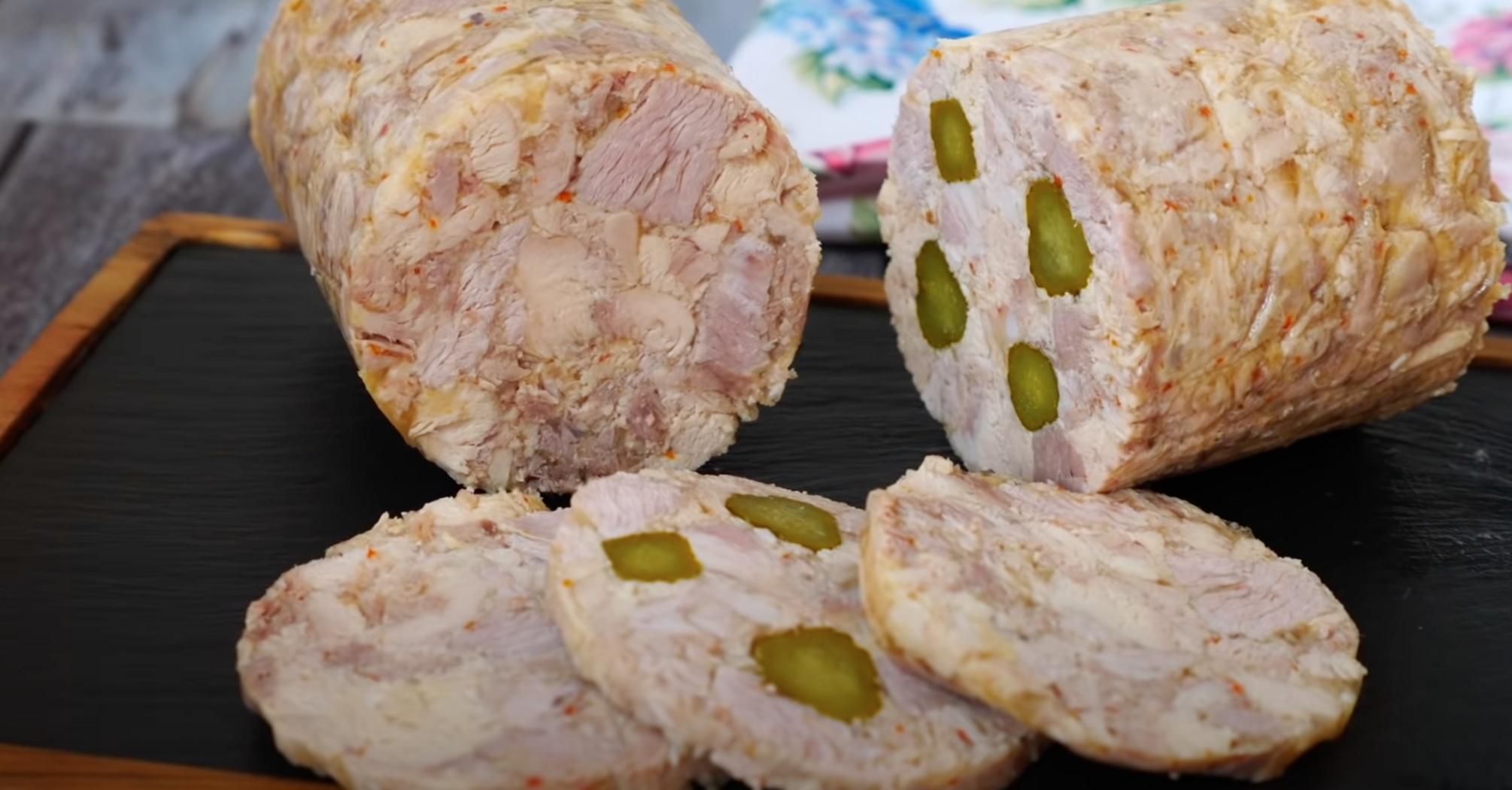 Recipe for homemade sausage with pickles