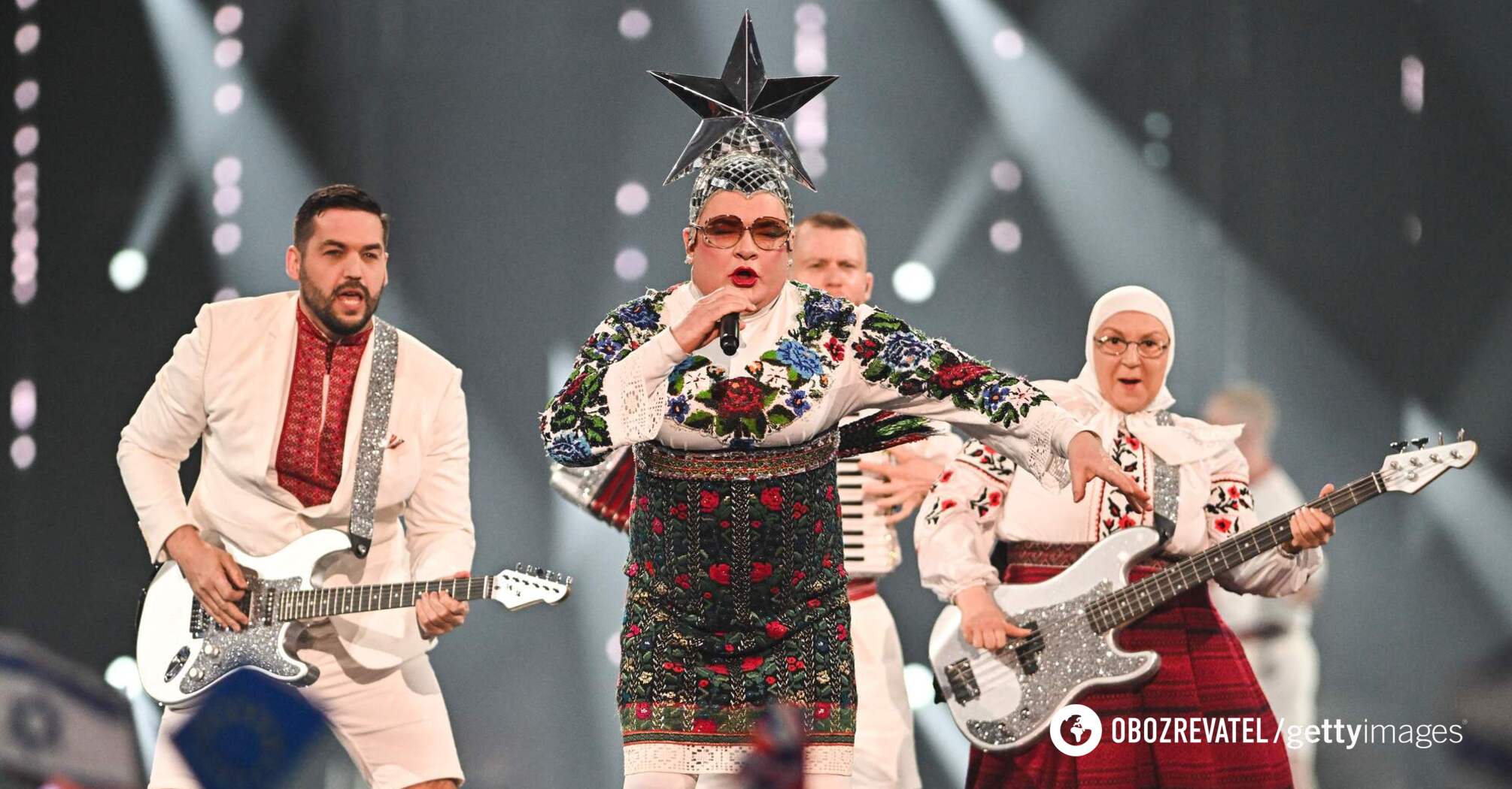 "Kto złapał ten skarb?" W sieci zauważono, że Serdiutchka "zgubiła" but po swoim występie w finale Eurowizji 2023. Wideo