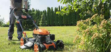 Dnipro-M told about the benefits of their mowers