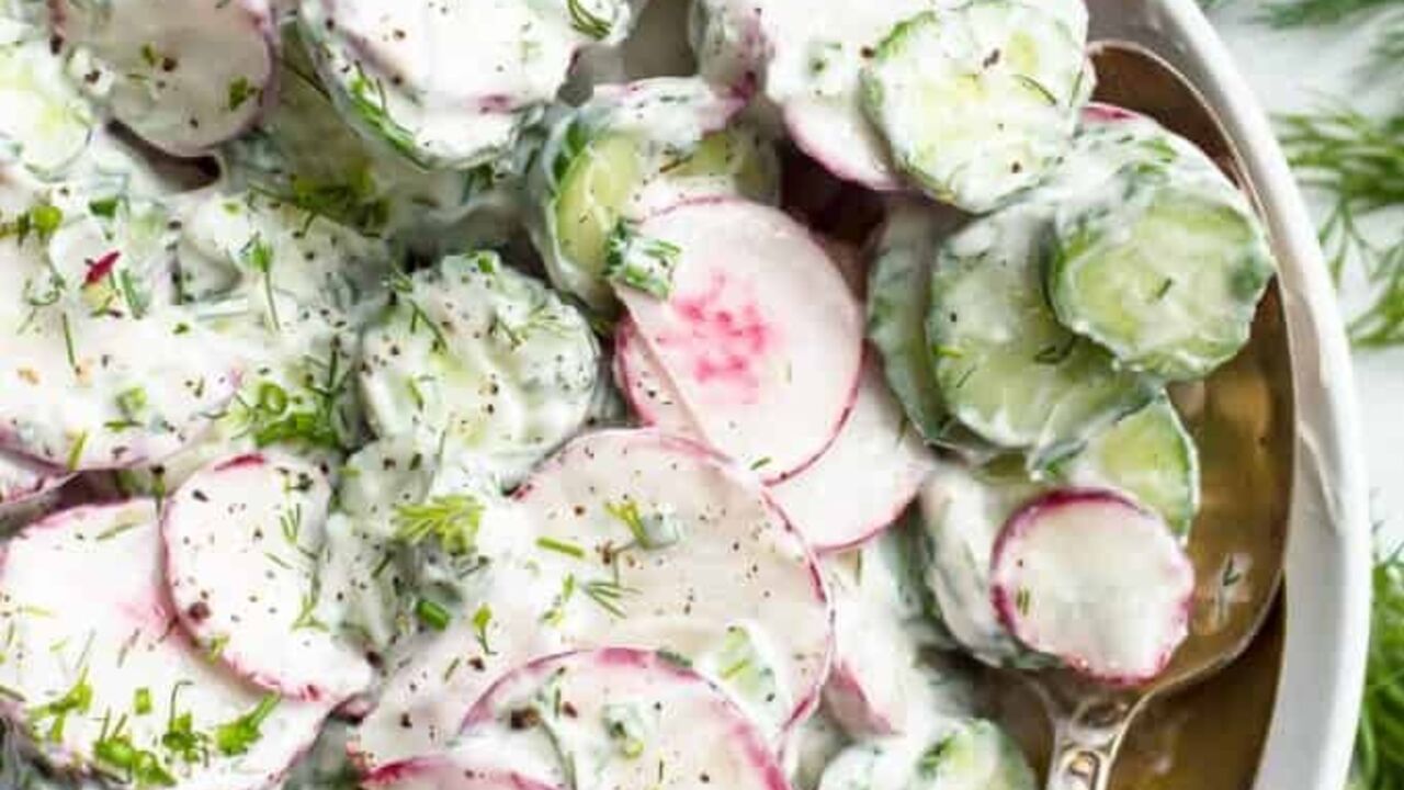 Thrifty Spring Salad: How to shred radishes to make a juicy dish