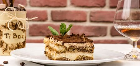 Tiramisu without eggs and baking in a new way: add just one ingredient to the filling