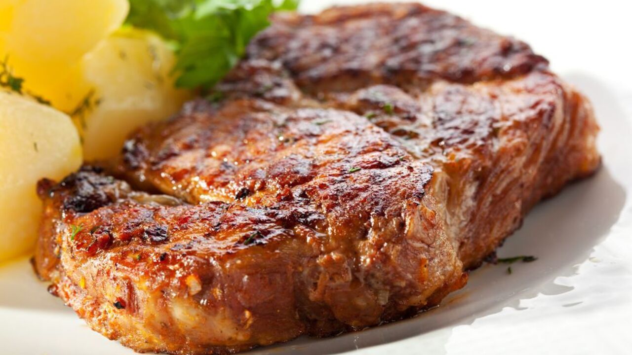 What to marinate meat for juicy steak in: sharing the technology