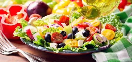 Greek salad for all occasions: what would make the dish even tastier