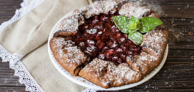 Cherry galette in 20 minutes: egg- and oil-free dough recipe