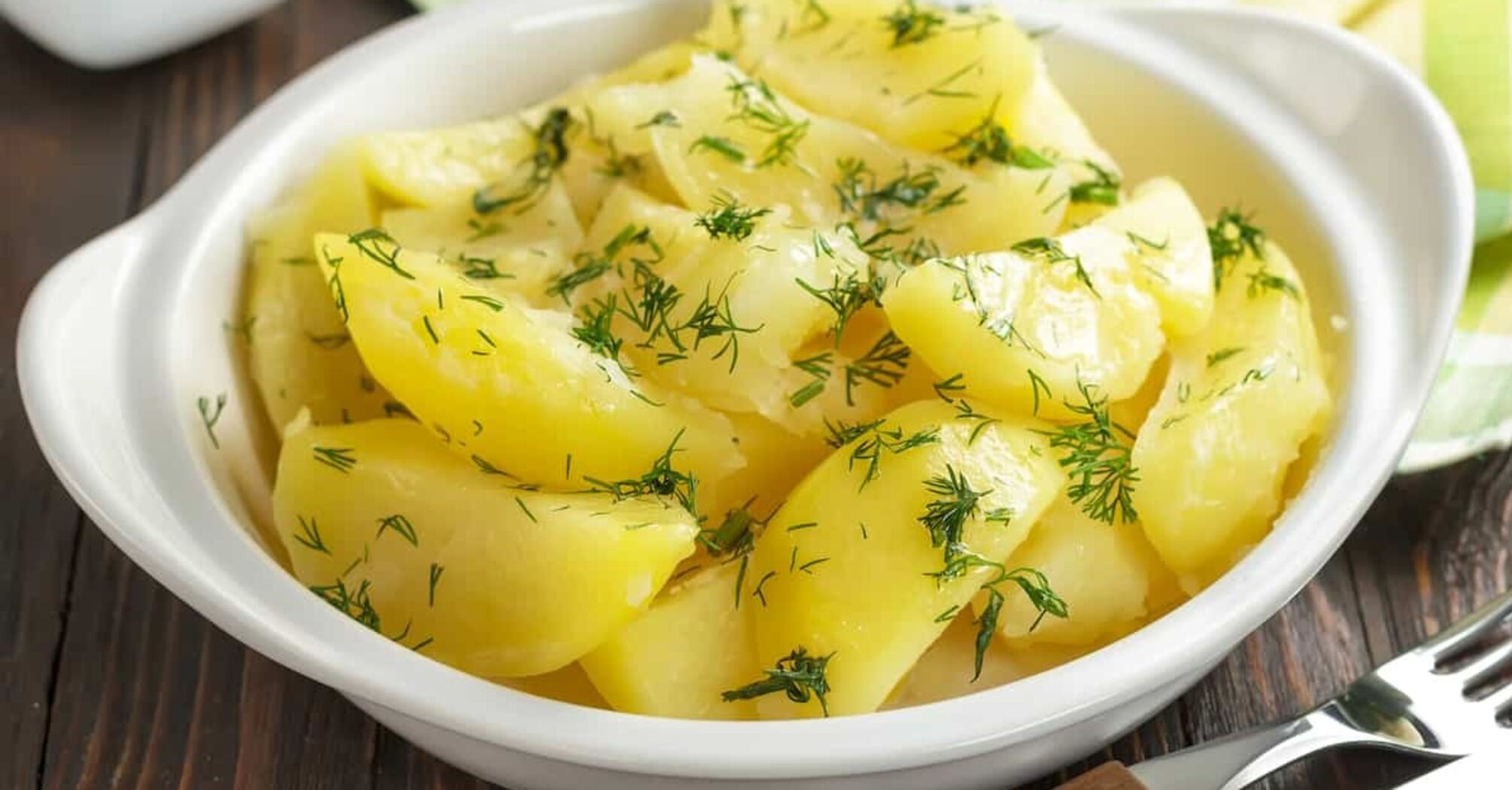 Jak dobrze ugotować młode ziemniaki: dzielenie się najlepszym przepisem na lunch
