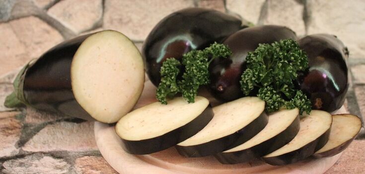 Don't throw it away: How you can quickly and easily get rid of bitterness in eggplants