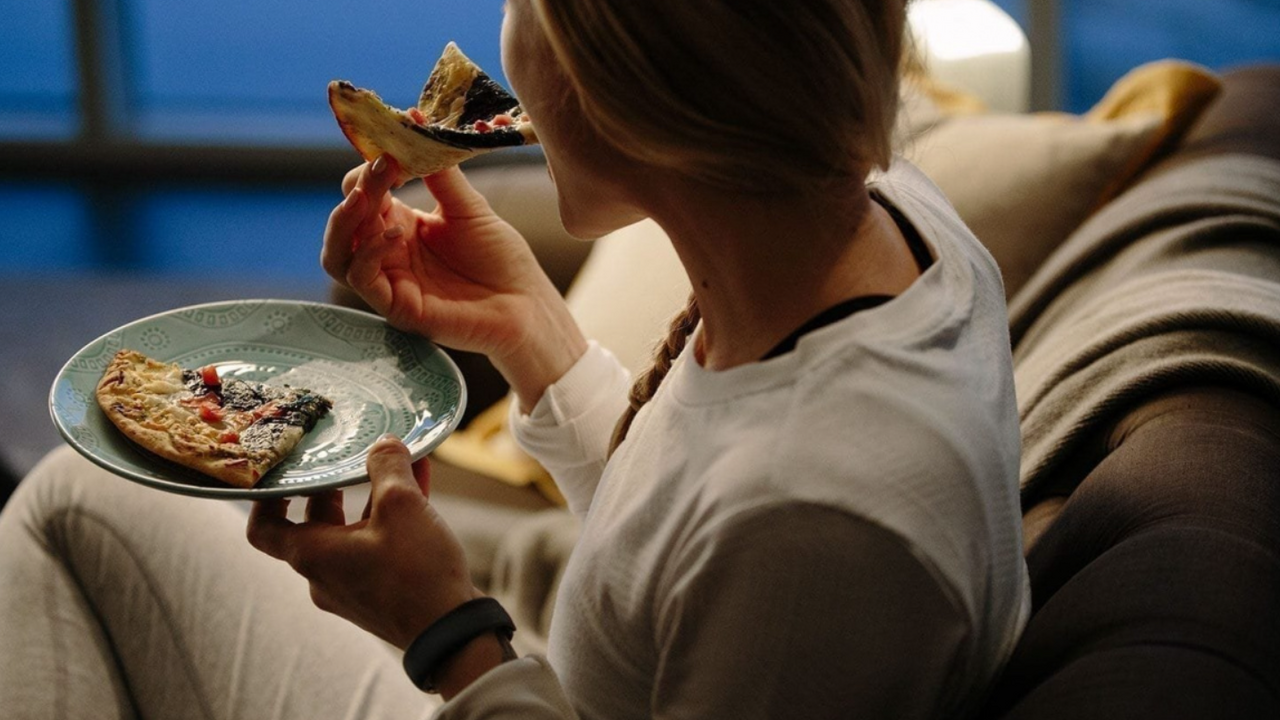 Top 5 foods you shouldn't eat before going to bed