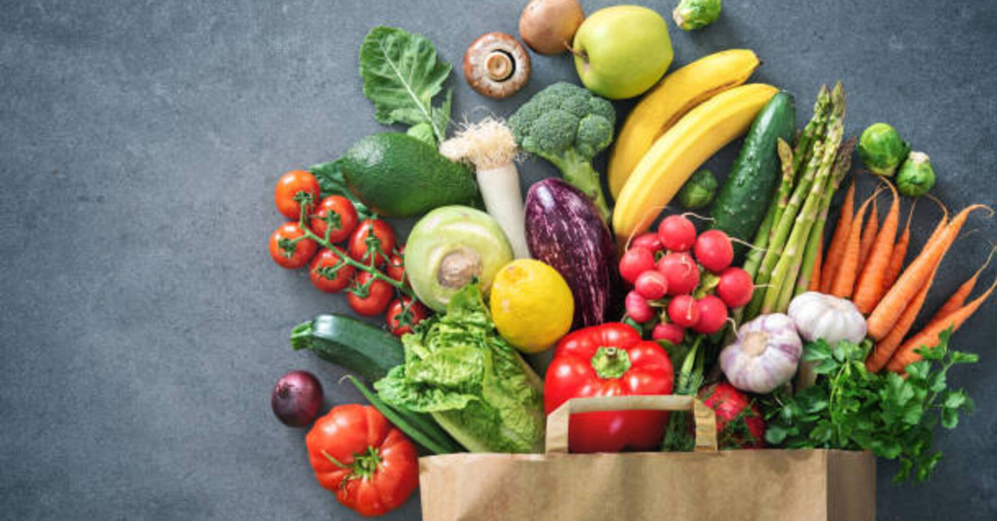How to determine if there are chemicals in fruits and vegetables "by eye": top 4 ways