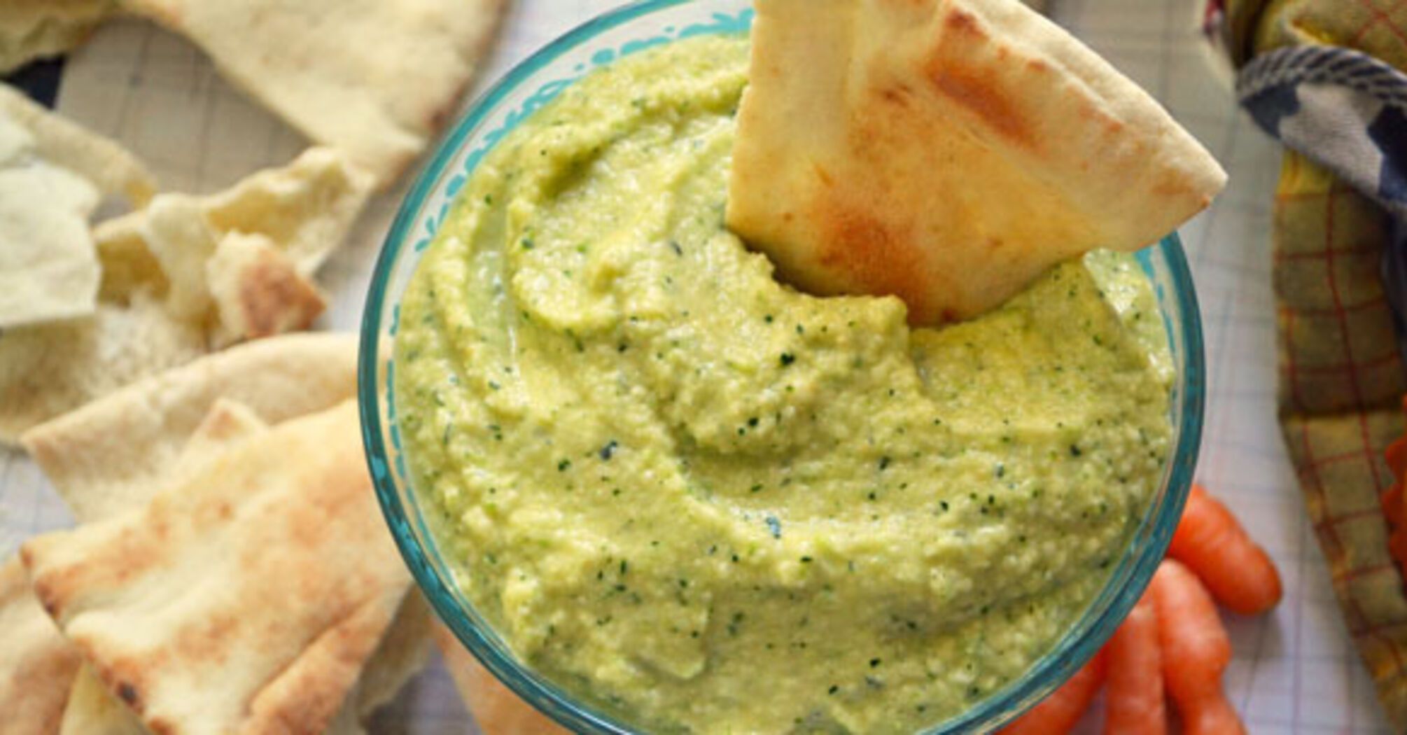 How to make pate from zucchini: a very simple and budget-friendly appetizer