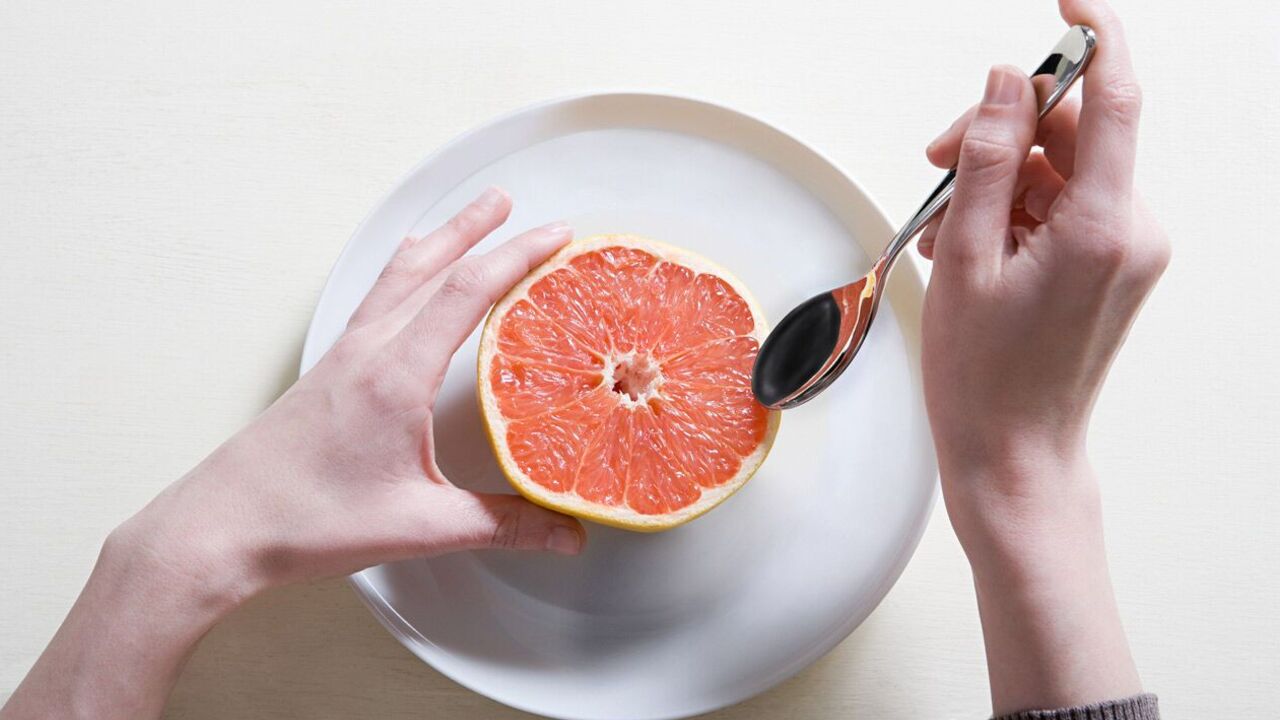 Healthy weight loss: do calorie deficit and coffee affect the liver