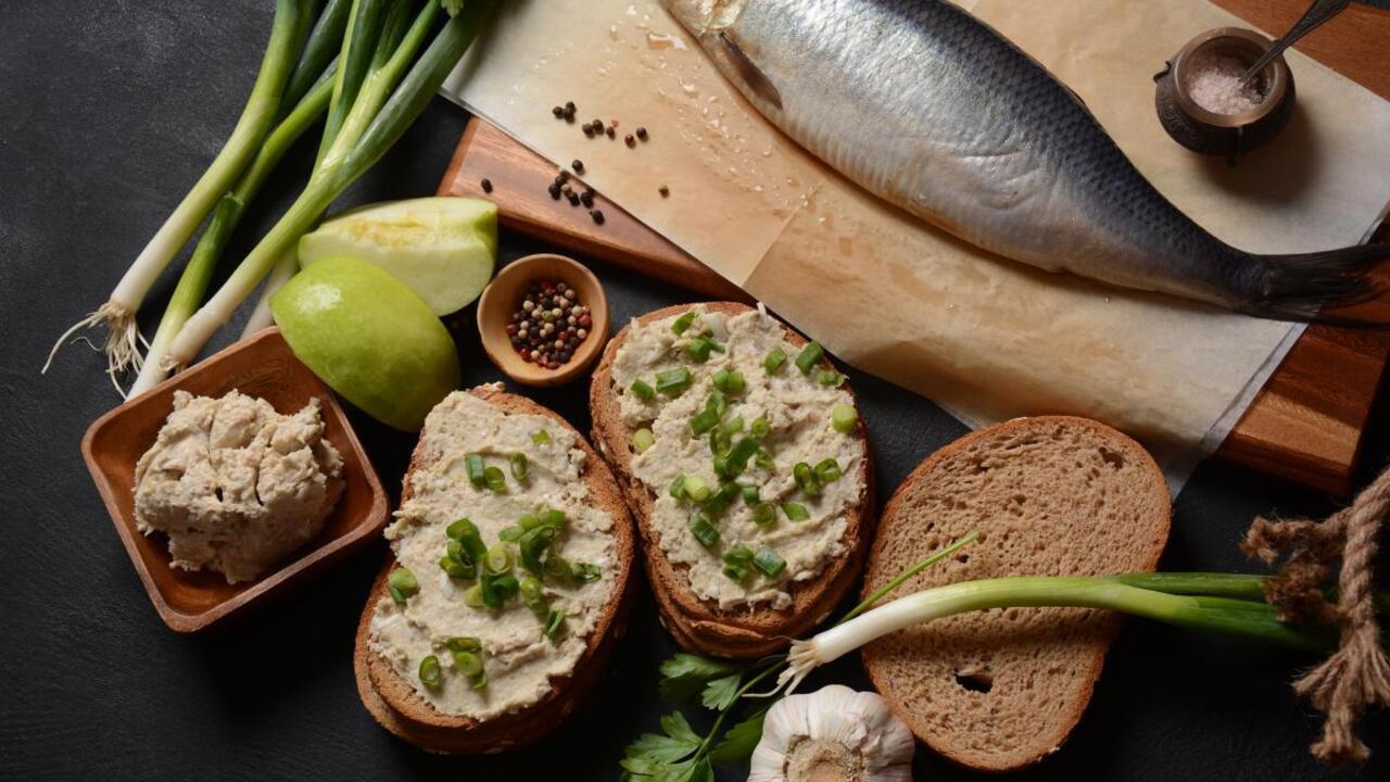 Real Odesa forshmak: how to prepare a classic herring spread