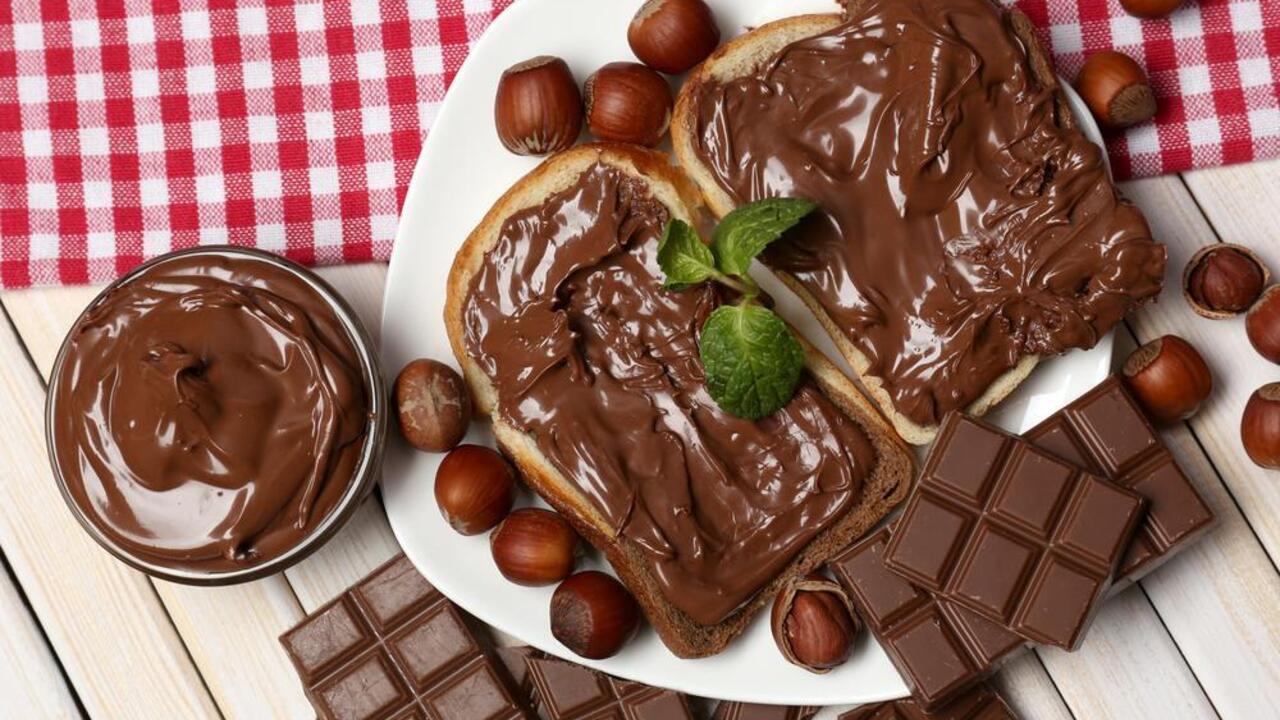 Domowa Nutella w 15 minut bez gotowania: z mlekiem