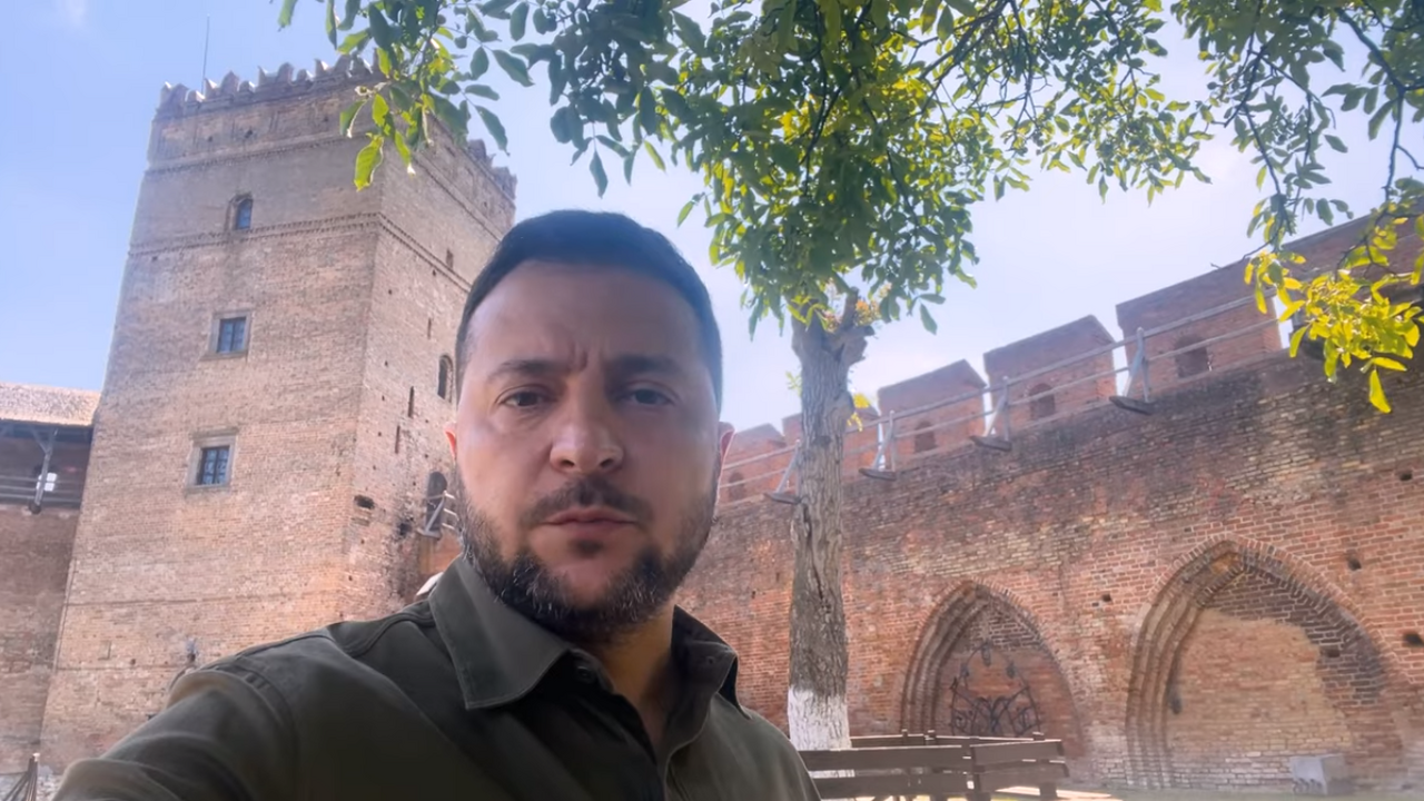 Volodymyr Zelenski addressed the Ukrainians at Lubart Castle