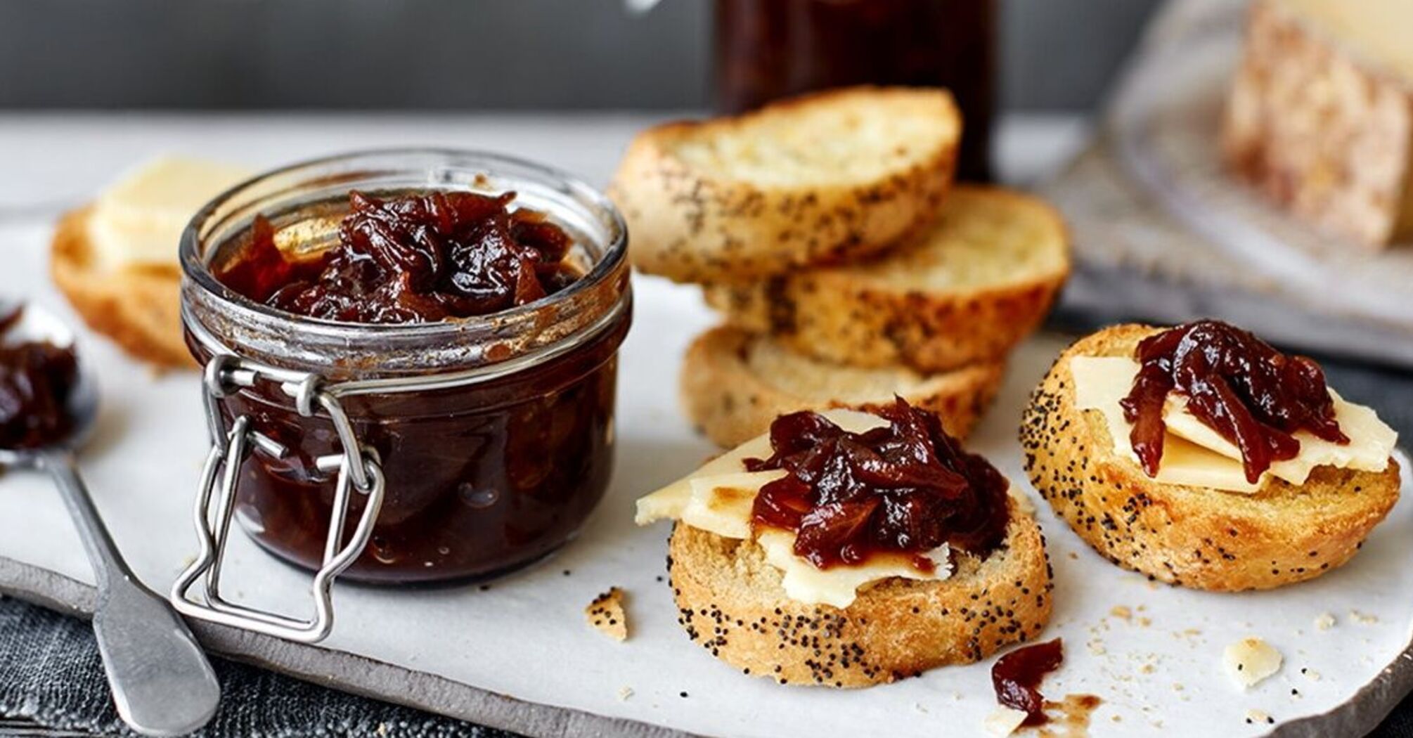 How to make onion confiture
