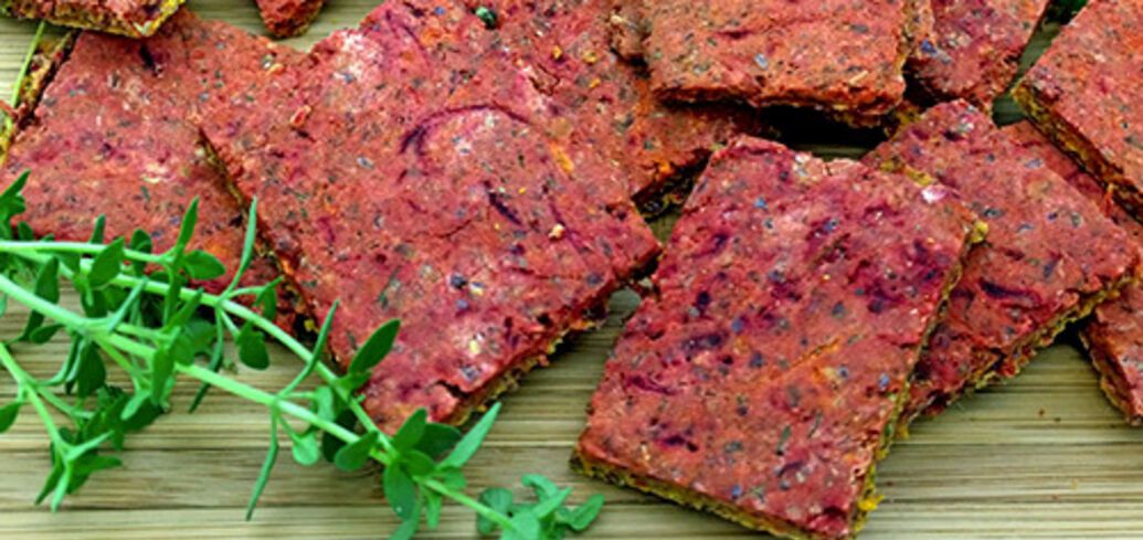 What to make from beets, except salad: a healthy snack option