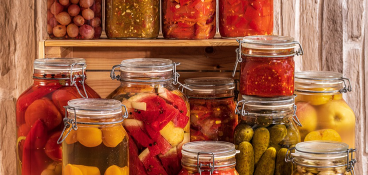 What canned food can cause poisoning