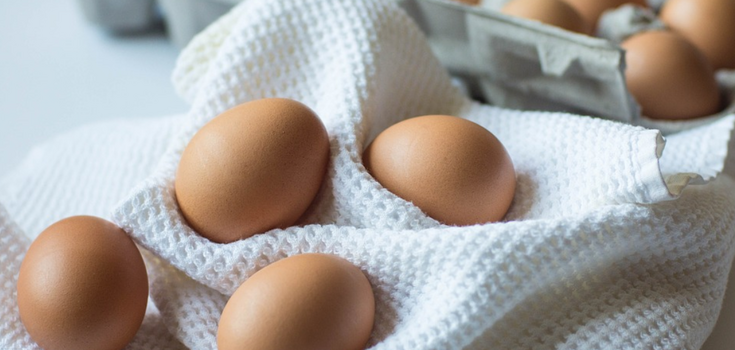 How to boil eggs so that they peel easily from the shell: the easiest life hack