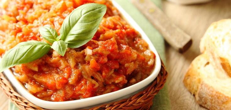 Real Odesa-style eggplant caviar: recipe for a delicious appetizer