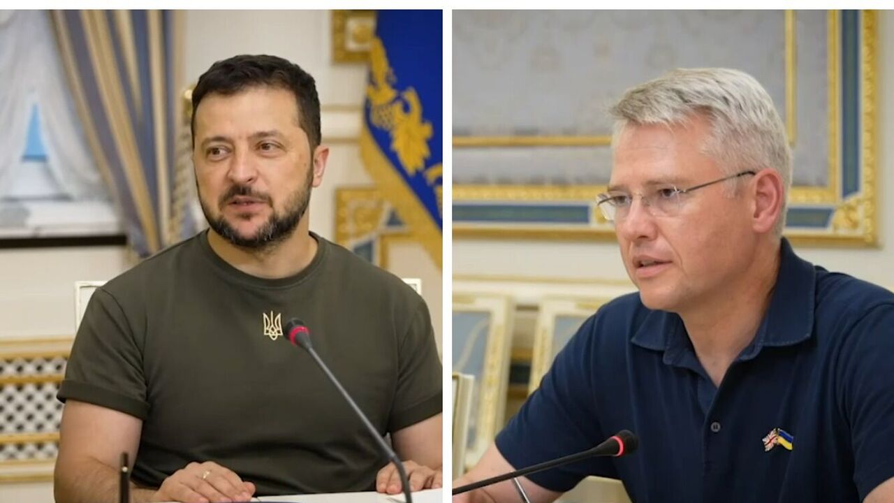 Zelensky met with the CEO of the company producing artillery systems and light tanks: what they managed to agree on. Video