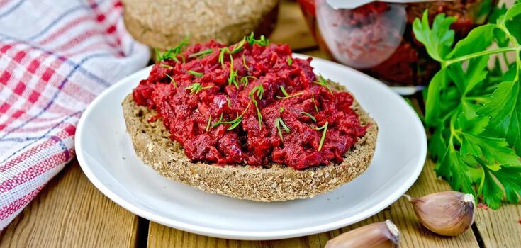 Beet caviar for winter: recipe for a tasty appetizer and dressing for borscht