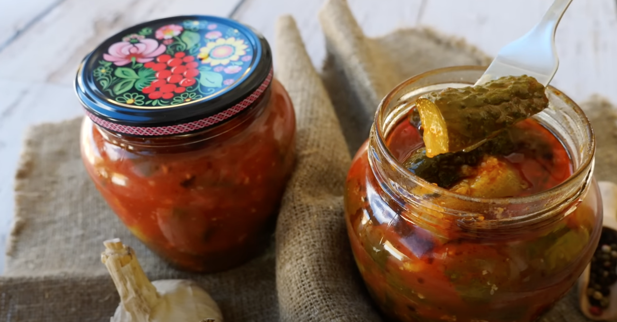 Recipe for pickles with ketchup and garlic