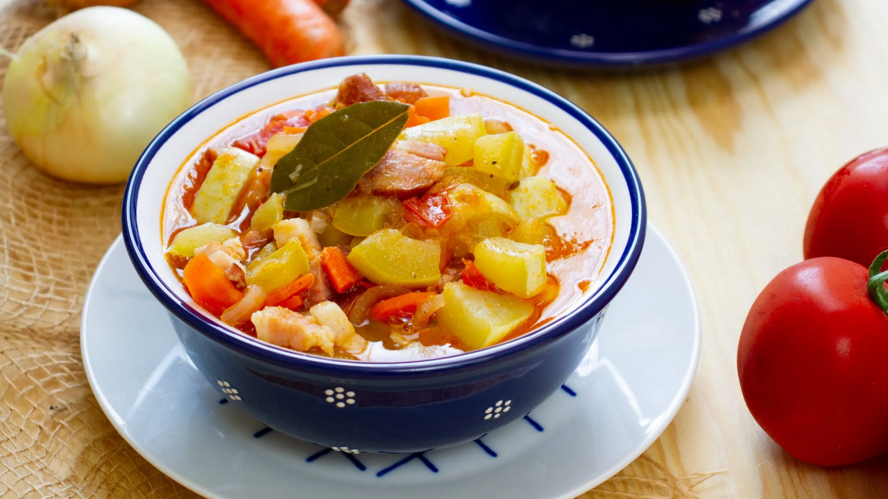 How to cook the most delicious zucchini stew: recipe for seasonal dish