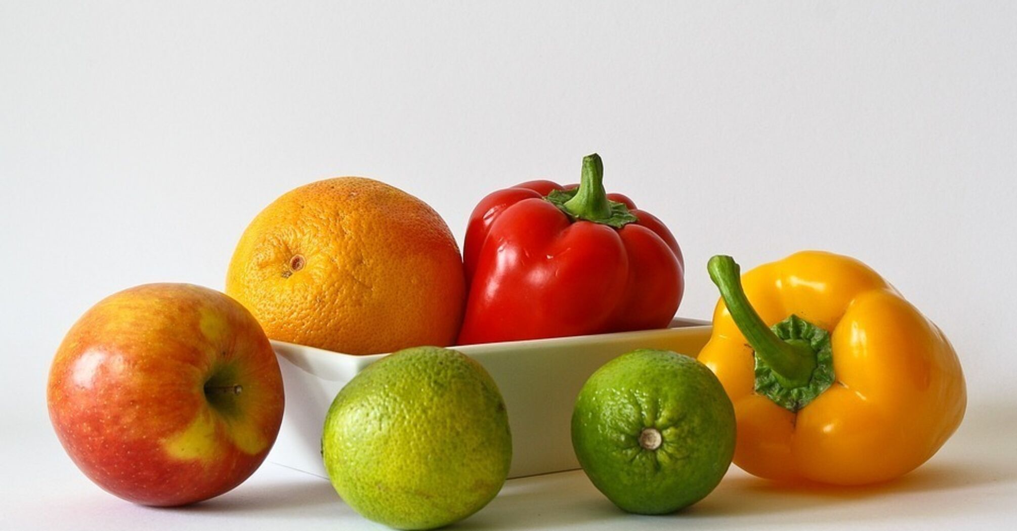 How to store vegetables, fruits and berries to keep them from spoiling