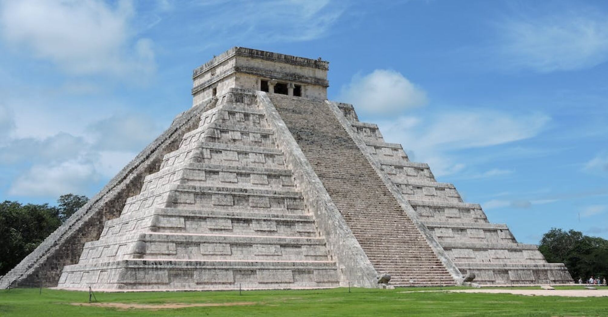 "Portal" to the netherworld: scientists have learned about the real purpose of the Mayan artifact