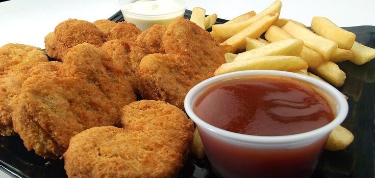 Zucchini nuggets: a recipe for a healthy dinner dish