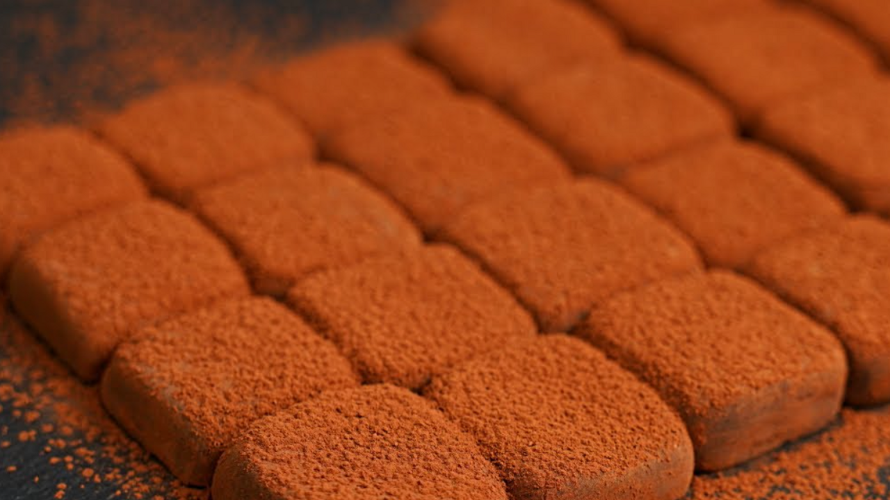 Truffles chocolates: made without eggs, sugar and baking