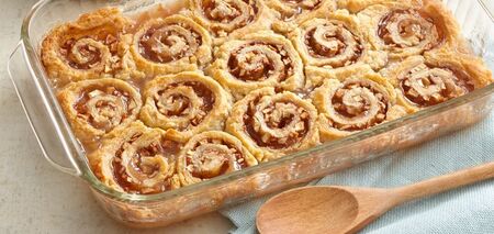 Simple puff pastry banana rolls for tea that are ready in 20 minutes