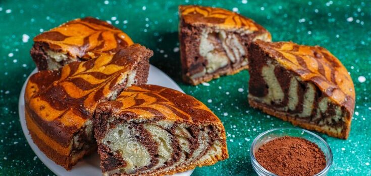 Delicious pumpkin and chocolate pie: how to cook in minutes