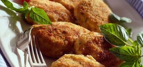 What to add to chicken cutlets for better flavor: they are very satisfying and juicy