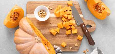 How to freeze pumpkin to keep it healthy and tasty: three ways