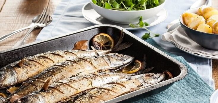 How to bake mackerel to make it juicy